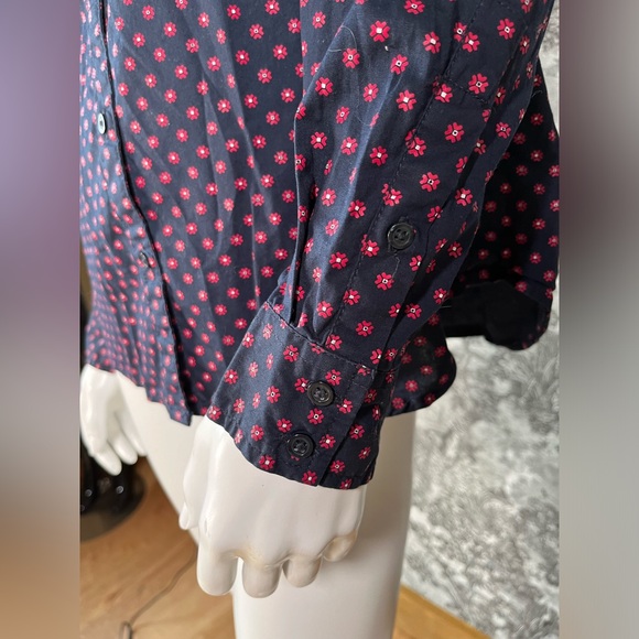 Navy Floral Print Blouse - Picture 4 of 8